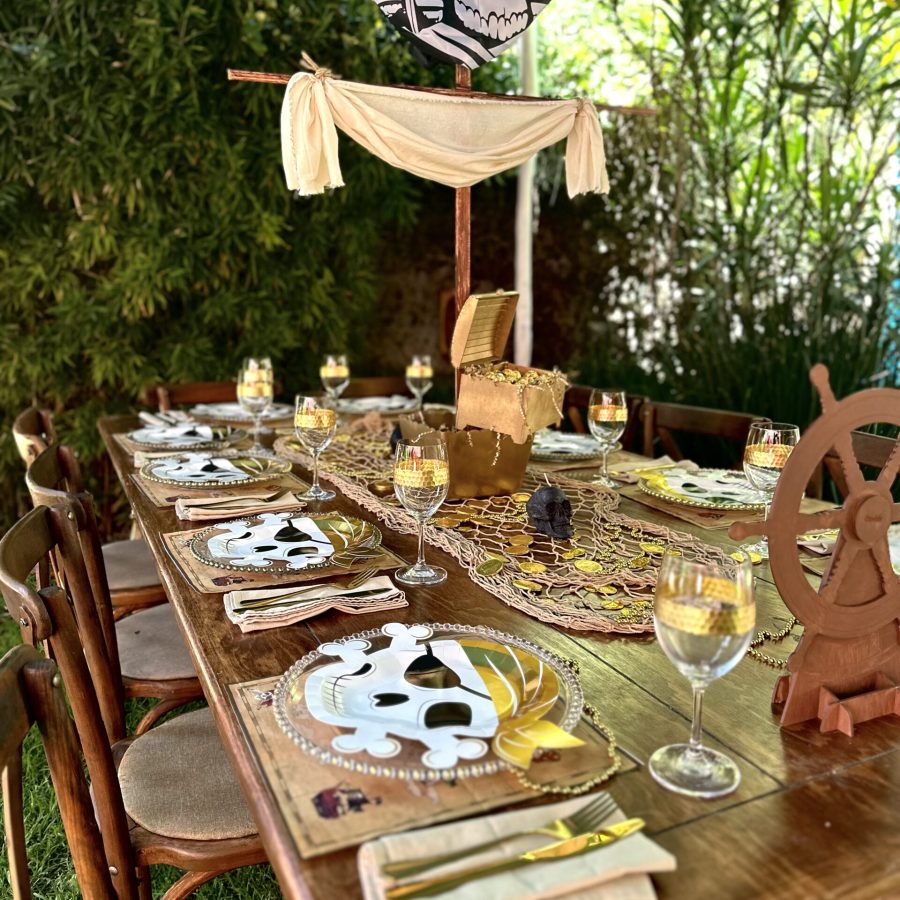 Fiesta de Piratas y Isla de las Jirafas